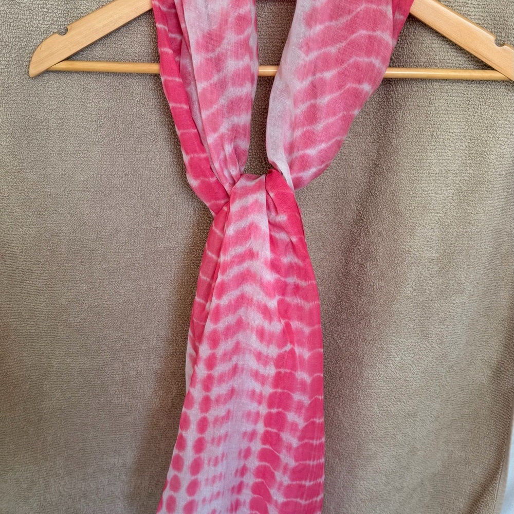 Steve Madden Pink and White Tie-Dye Scarf